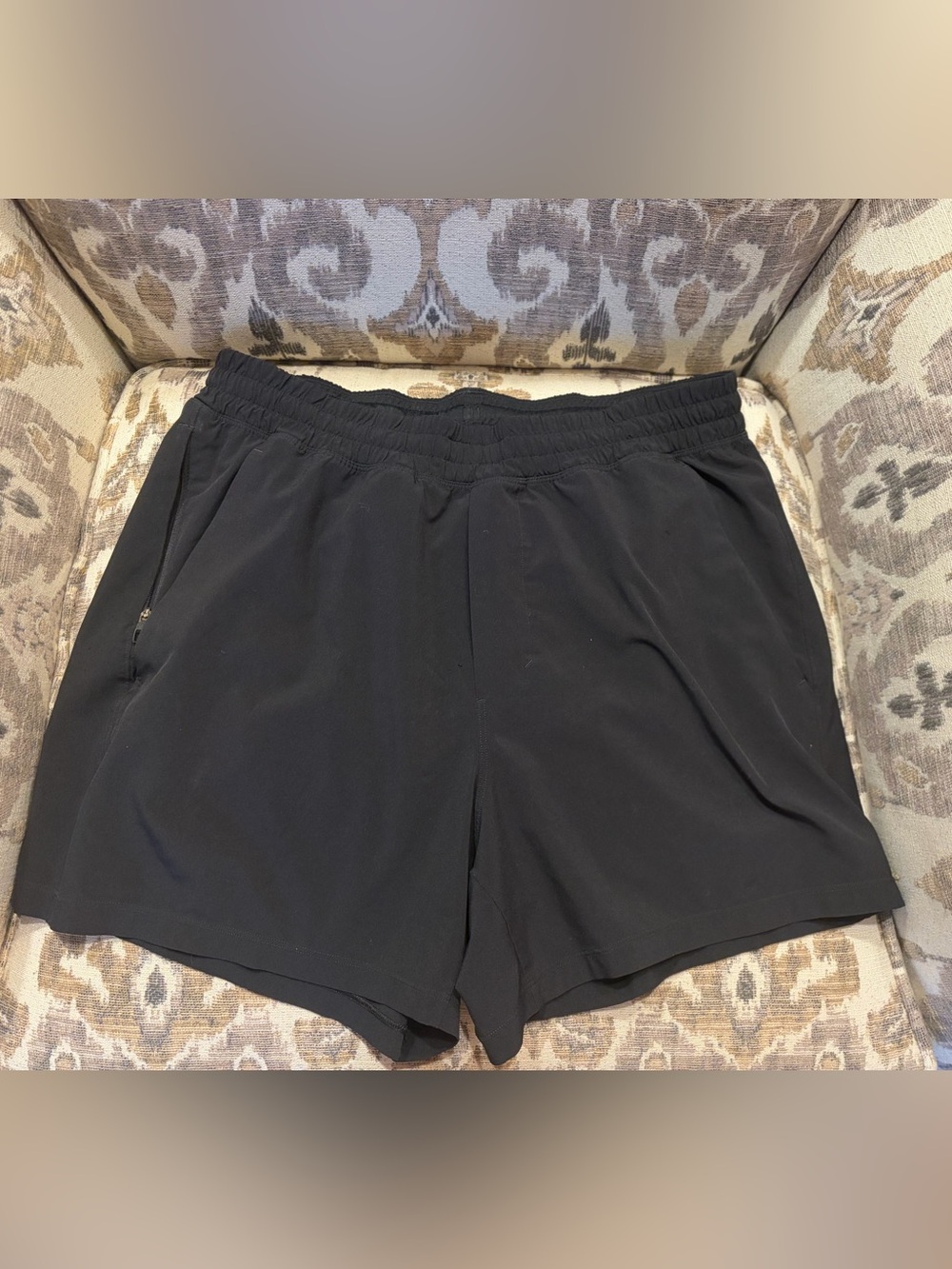 Mens Lululemon Elastic-Waist Shorts
